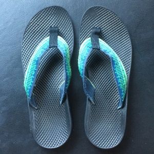 Chaco flip flops
